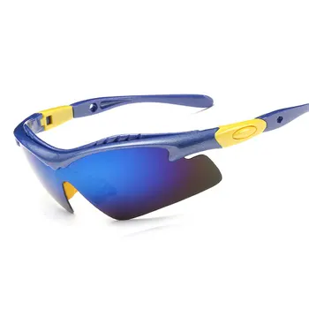 Čisto Nov Polarizirana Sončna Očala Mens Retro Črno Kul Moških Sunglases 2017 Šport Sončna Očala Visoke Kakovosti Ribiška Očala Gafas
